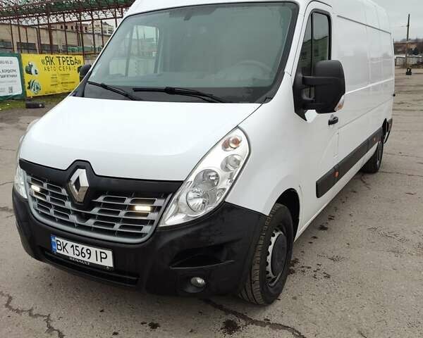Белый Рено Мастер, объемом двигателя 2.3 л и пробегом 230 тыс. км за 18500 $, фото 1 на Automoto.ua
