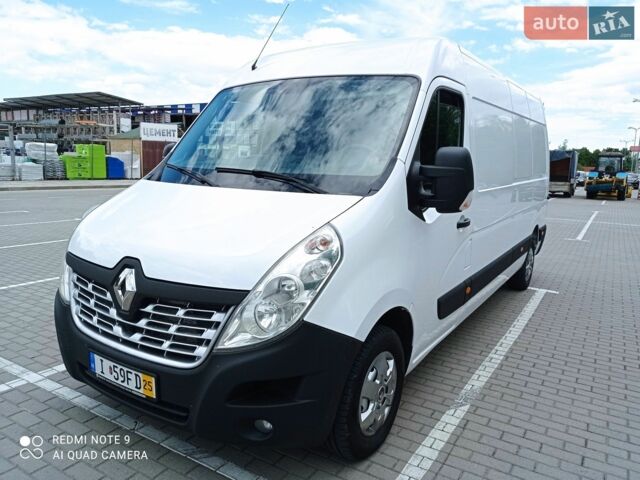 Белый Рено Мастер, объемом двигателя 2.3 л и пробегом 230 тыс. км за 17800 $, фото 1 на Automoto.ua