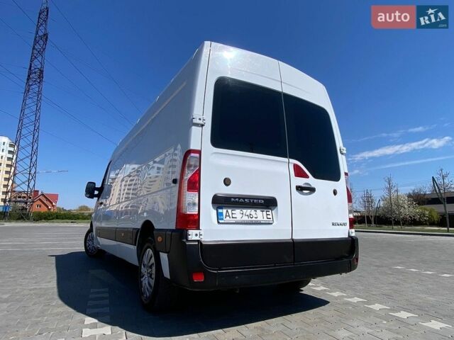 Білий Рено Мастєр, об'ємом двигуна 2.3 л та пробігом 430 тис. км за 14900 $, фото 1 на Automoto.ua