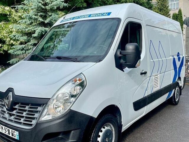Белый Рено Мастер, объемом двигателя 2.3 л и пробегом 189 тыс. км за 16400 $, фото 1 на Automoto.ua