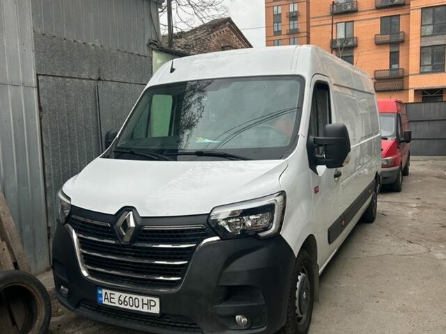 Белый Рено Мастер, объемом двигателя 2.3 л и пробегом 237 тыс. км за 19300 $, фото 1 на Automoto.ua