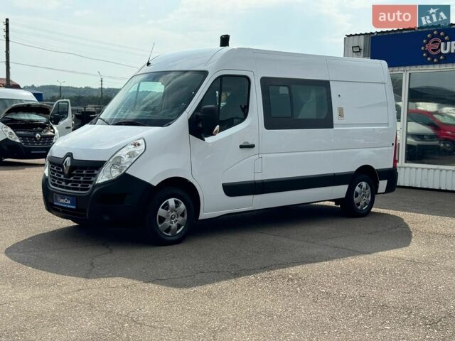 Белый Рено Мастер, объемом двигателя 2.3 л и пробегом 183 тыс. км за 23500 $, фото 1 на Automoto.ua