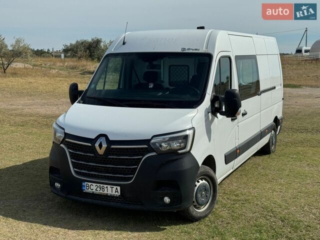 Білий Рено Мастєр, об'ємом двигуна 2.3 л та пробігом 296 тис. км за 19300 $, фото 1 на Automoto.ua