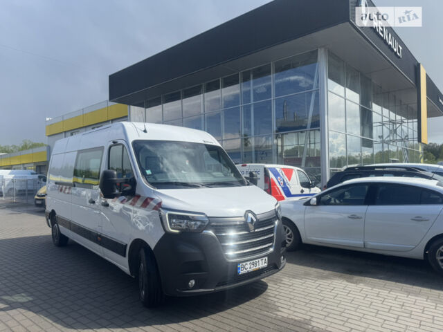 Белый Рено Мастер, объемом двигателя 2.3 л и пробегом 295 тыс. км за 19650 $, фото 1 на Automoto.ua