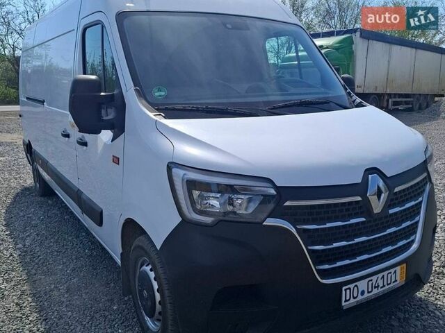 Белый Рено Мастер, объемом двигателя 2.3 л и пробегом 137 тыс. км за 18500 $, фото 1 на Automoto.ua