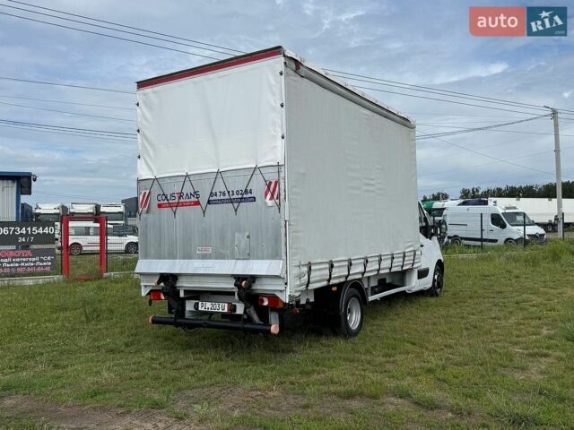 Белый Рено Мастер, объемом двигателя 2.3 л и пробегом 240 тыс. км за 24999 $, фото 1 на Automoto.ua