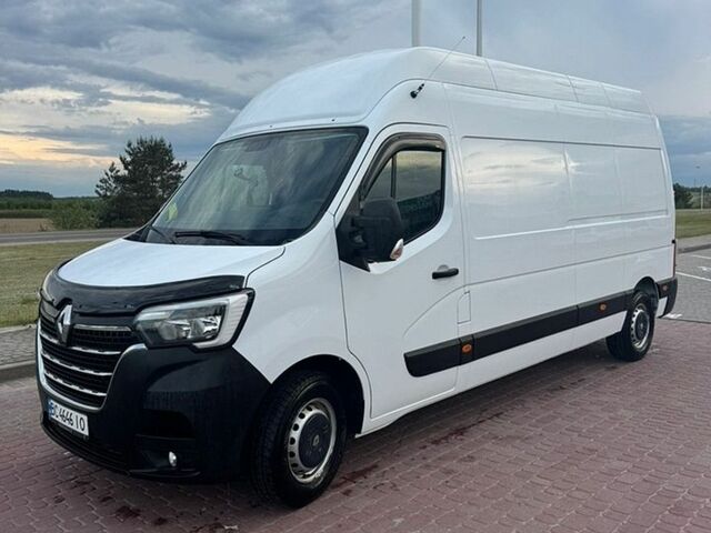 Белый Рено Мастер, объемом двигателя 2.3 л и пробегом 262 тыс. км за 21000 $, фото 1 на Automoto.ua