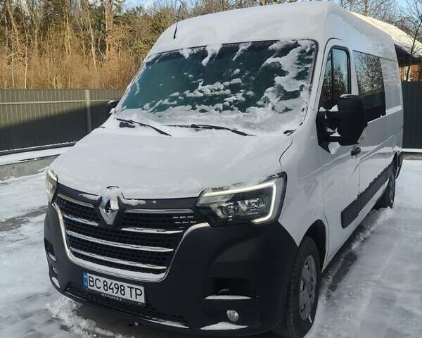 Белый Рено Мастер, объемом двигателя 2.3 л и пробегом 307 тыс. км за 20350 $, фото 1 на Automoto.ua