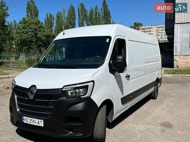 Белый Рено Мастер, объемом двигателя 2.3 л и пробегом 236 тыс. км за 20700 $, фото 1 на Automoto.ua