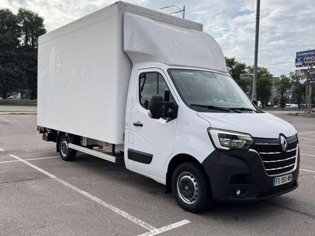 Белый Рено Мастер, объемом двигателя 2.3 л и пробегом 252 тыс. км за 23900 $, фото 1 на Automoto.ua