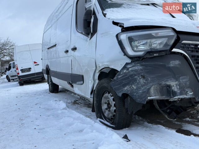 Білий Рено Мастєр, об'ємом двигуна 2.3 л та пробігом 250 тис. км за 4800 $, фото 1 на Automoto.ua