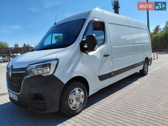 Белый Рено Мастер, объемом двигателя 2.3 л и пробегом 162 тыс. км за 18400 $, фото 1 на Automoto.ua
