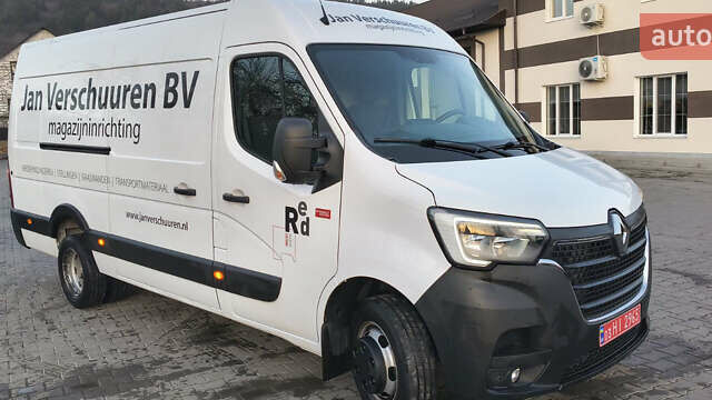 Белый Рено Мастер, объемом двигателя 2.3 л и пробегом 116 тыс. км за 24500 $, фото 1 на Automoto.ua