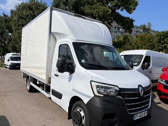 Білий Рено Мастєр, об'ємом двигуна 2.3 л та пробігом 201 тис. км за 25900 $, фото 1 на Automoto.ua
