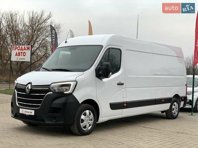 Белый Рено Мастер, объемом двигателя 2.3 л и пробегом 209 тыс. км за 19999 $, фото 1 на Automoto.ua