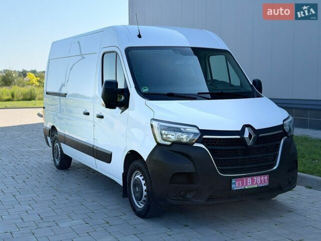 Белый Рено Мастер, объемом двигателя 2.3 л и пробегом 370 тыс. км за 16950 $, фото 1 на Automoto.ua