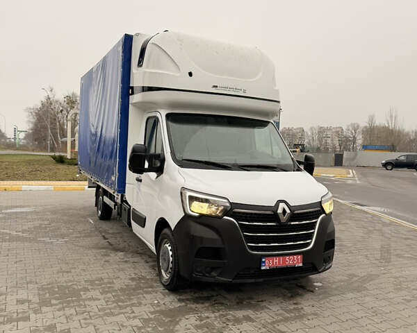 Белый Рено Мастер, объемом двигателя 2.3 л и пробегом 220 тыс. км за 19700 $, фото 1 на Automoto.ua