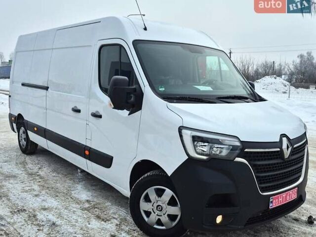 Белый Рено Мастер, объемом двигателя 2.3 л и пробегом 198 тыс. км за 18250 $, фото 1 на Automoto.ua