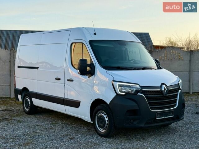 Белый Рено Мастер, объемом двигателя 2.3 л и пробегом 116 тыс. км за 20800 $, фото 1 на Automoto.ua