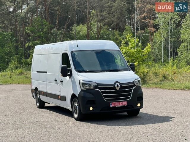 Белый Рено Мастер, объемом двигателя 2.3 л и пробегом 210 тыс. км за 18600 $, фото 1 на Automoto.ua