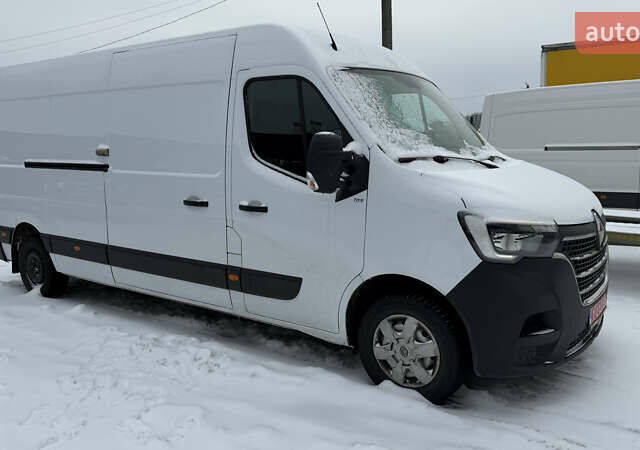 Белый Рено Мастер, объемом двигателя 2.3 л и пробегом 318 тыс. км за 17250 $, фото 1 на Automoto.ua