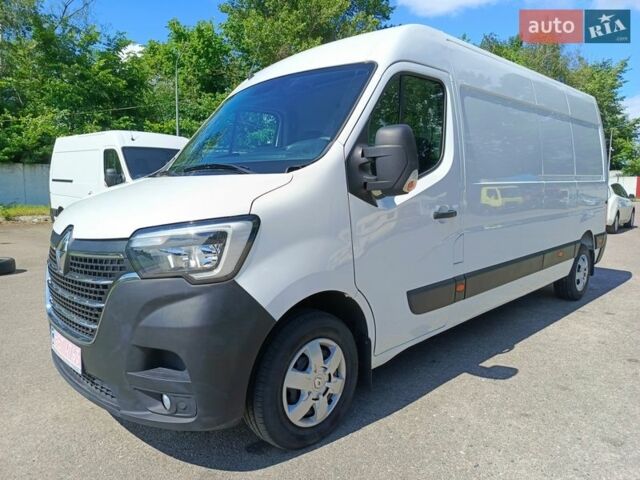 Белый Рено Мастер, объемом двигателя 2.3 л и пробегом 236 тыс. км за 18499 $, фото 1 на Automoto.ua