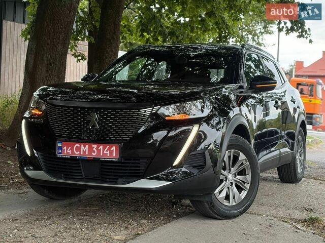 Белый Рено Мастер, объемом двигателя 2.3 л и пробегом 142 тыс. км за 24500 $, фото 1 на Automoto.ua