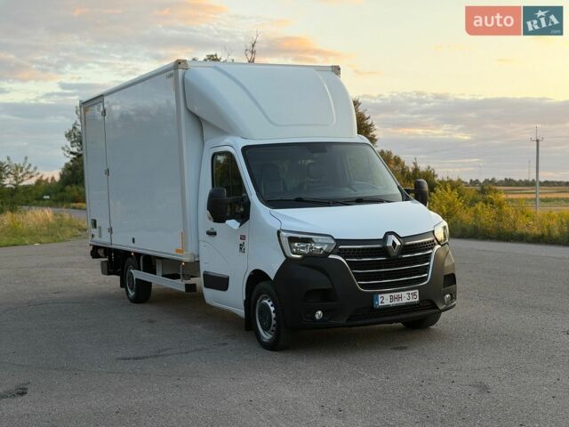 Белый Рено Мастер, объемом двигателя 2.3 л и пробегом 211 тыс. км за 22500 $, фото 1 на Automoto.ua