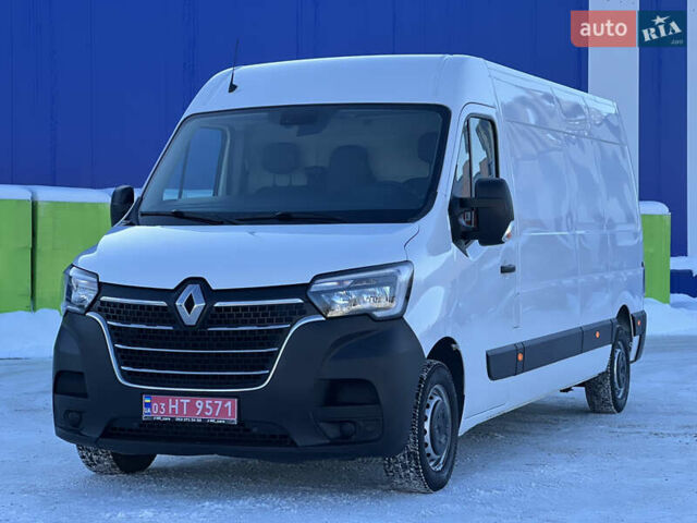 Белый Рено Мастер, объемом двигателя 2.3 л и пробегом 233 тыс. км за 18200 $, фото 1 на Automoto.ua