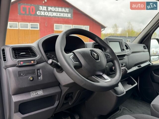 Белый Рено Мастер, объемом двигателя 2.3 л и пробегом 188 тыс. км за 24500 $, фото 1 на Automoto.ua