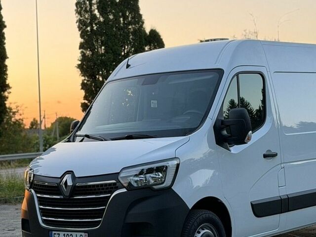 Белый Рено Мастер, объемом двигателя 2.3 л и пробегом 175 тыс. км за 19500 $, фото 1 на Automoto.ua