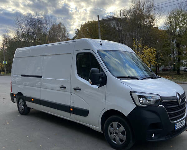 Белый Рено Мастер, объемом двигателя 2.3 л и пробегом 150 тыс. км за 21700 $, фото 1 на Automoto.ua