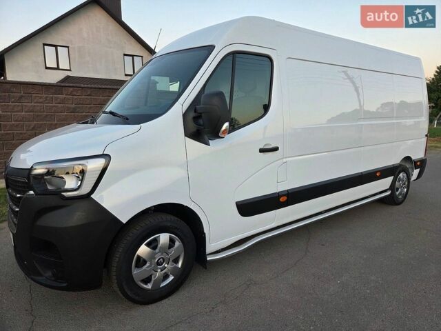Белый Рено Мастер, объемом двигателя 2.3 л и пробегом 240 тыс. км за 19900 $, фото 1 на Automoto.ua