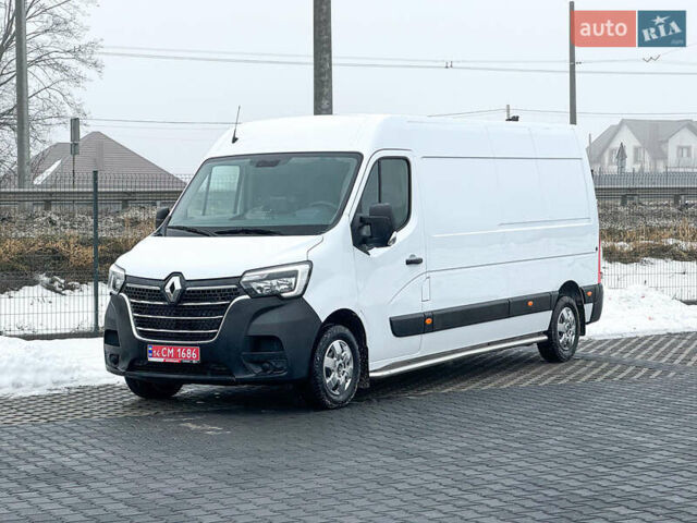Белый Рено Мастер, объемом двигателя 2.3 л и пробегом 49 тыс. км за 24900 $, фото 1 на Automoto.ua