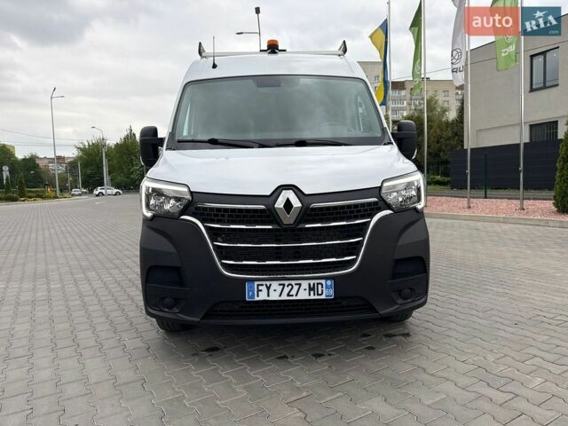 Белый Рено Мастер, объемом двигателя 2.3 л и пробегом 96 тыс. км за 25700 $, фото 1 на Automoto.ua