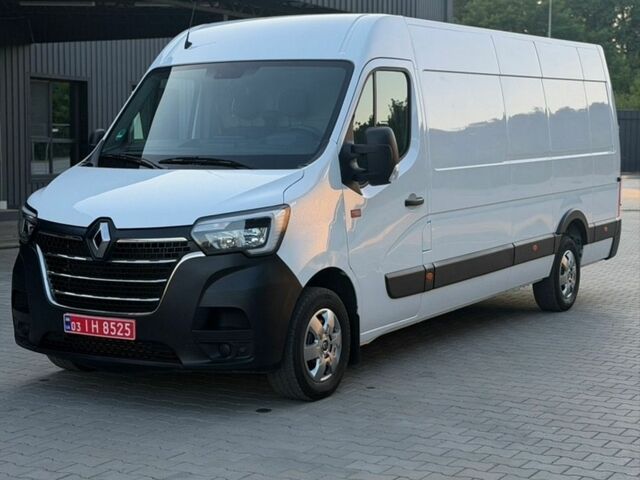 Белый Рено Мастер, объемом двигателя 2.3 л и пробегом 206 тыс. км за 19700 $, фото 1 на Automoto.ua
