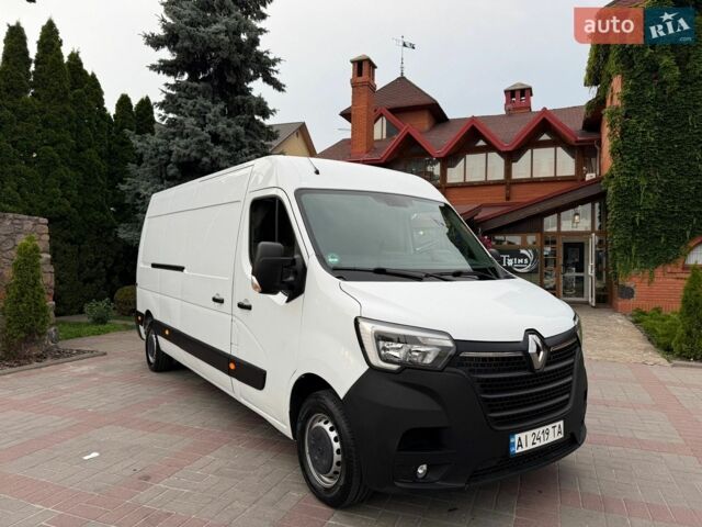 Белый Рено Мастер, объемом двигателя 2.3 л и пробегом 108 тыс. км за 20999 $, фото 1 на Automoto.ua