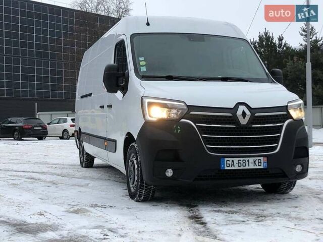 Белый Рено Мастер, объемом двигателя 2.3 л и пробегом 283 тыс. км за 19750 $, фото 1 на Automoto.ua