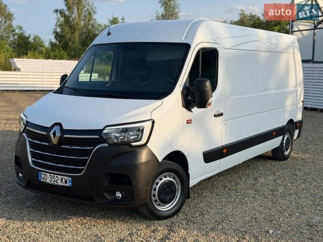 Белый Рено Мастер, объемом двигателя 2.3 л и пробегом 207 тыс. км за 20700 $, фото 1 на Automoto.ua