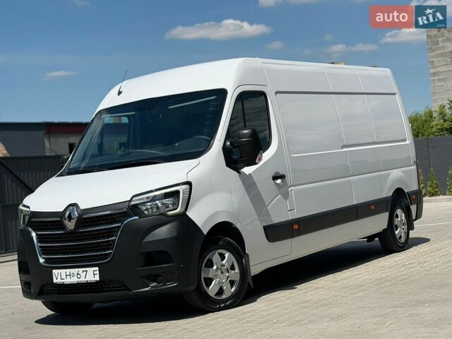 Белый Рено Мастер, объемом двигателя 2.3 л и пробегом 223 тыс. км за 18900 $, фото 1 на Automoto.ua
