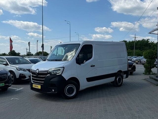 Белый Рено Мастер, объемом двигателя 2.3 л и пробегом 262 тыс. км за 17300 $, фото 1 на Automoto.ua