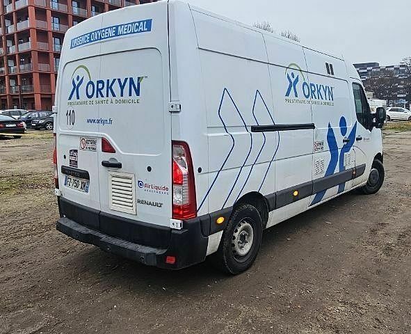 Білий Рено Мастєр, об'ємом двигуна 2.3 л та пробігом 150 тис. км за 19800 $, фото 1 на Automoto.ua