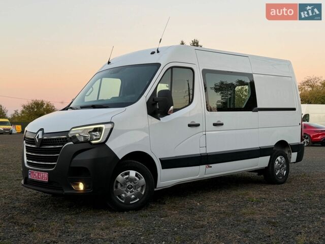 Білий Рено Мастєр, об'ємом двигуна 2.3 л та пробігом 170 тис. км за 17800 $, фото 1 на Automoto.ua