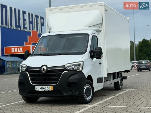 Белый Рено Мастер, объемом двигателя 2.3 л и пробегом 215 тыс. км за 25500 $, фото 1 на Automoto.ua