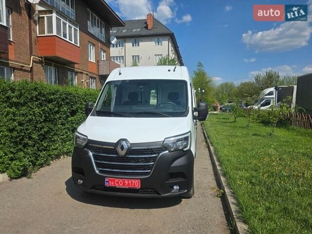 Белый Рено Мастер, объемом двигателя 2.3 л и пробегом 200 тыс. км за 18200 $, фото 1 на Automoto.ua