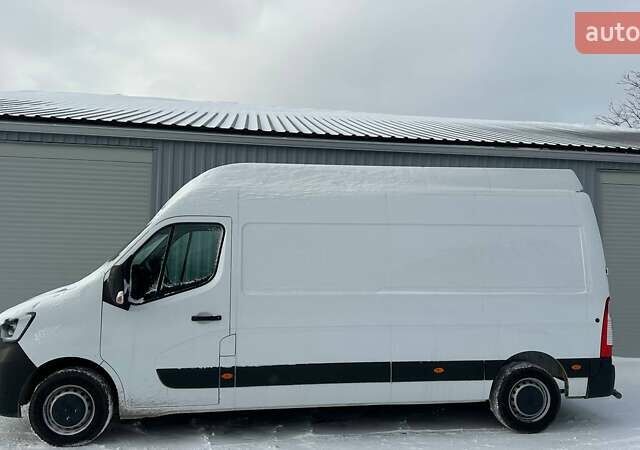 Белый Рено Мастер, объемом двигателя 2.3 л и пробегом 195 тыс. км за 19800 $, фото 1 на Automoto.ua