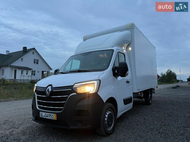 Белый Рено Мастер, объемом двигателя 2.3 л и пробегом 143 тыс. км за 25200 $, фото 1 на Automoto.ua