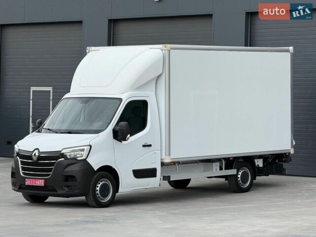Белый Рено Мастер, объемом двигателя 2.3 л и пробегом 260 тыс. км за 25600 $, фото 1 на Automoto.ua