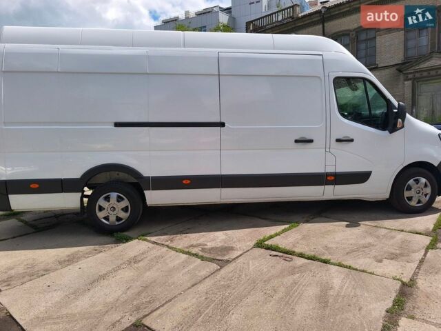 Белый Рено Мастер, объемом двигателя 2.3 л и пробегом 262 тыс. км за 22999 $, фото 1 на Automoto.ua