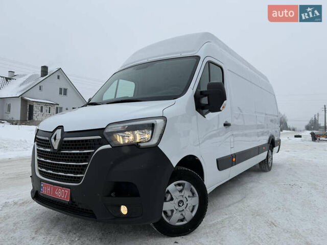 Белый Рено Мастер, объемом двигателя 2.3 л и пробегом 208 тыс. км за 21600 $, фото 1 на Automoto.ua